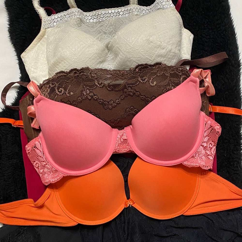 8 PIECES! Soma + Bali Bra, Panty and Cami lot